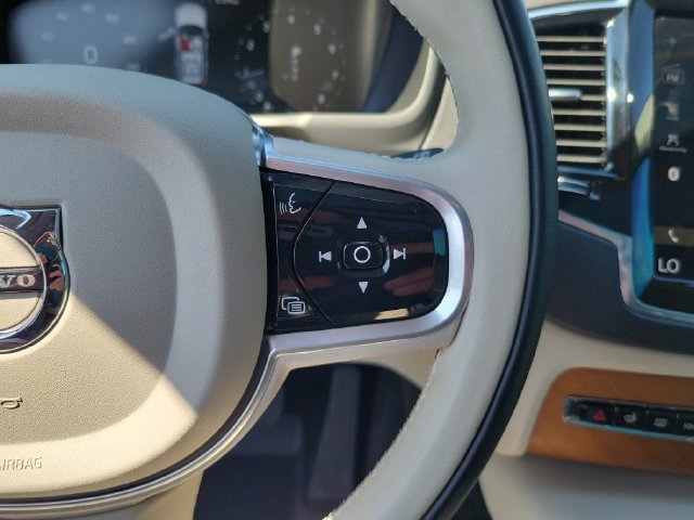 Used 2021 Volvo XC90 T6 Momentum w/ Advanced Package AWD/4WD image 19