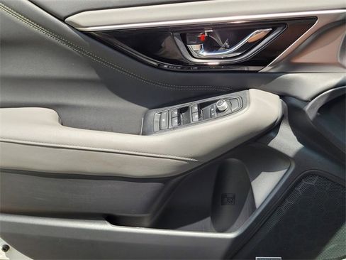 Used 2024 Subaru Outback Onyx Edition image 27