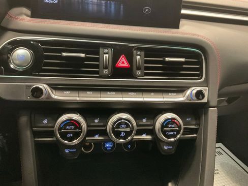 Used 2023 Genesis G70 2.0T w/ Sport Prestige Package AWD/4WD image 9