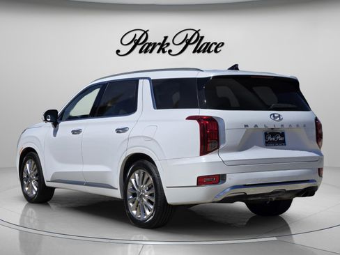 Used 2020 Hyundai Palisade Limited image 3