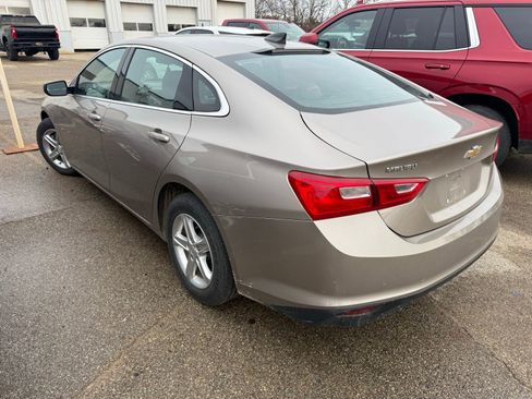 Used 2022 Chevrolet Malibu LS image 4