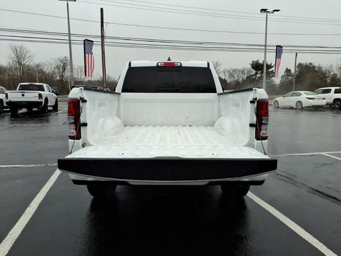 Certified 2022 RAM 1500 Big Horn w/ Night Edition image 10