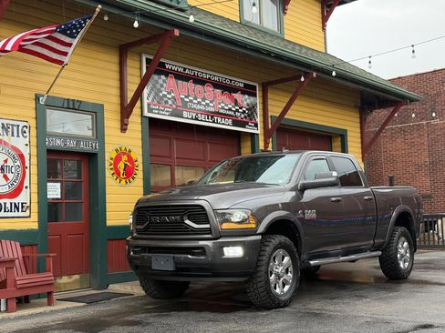 Used 2018 RAM 2500 Laramie w/ Sport Appearance Group AWD/4WD image 19