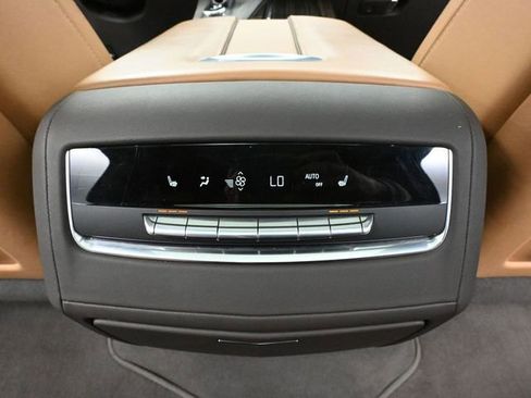 Used 2022 Cadillac Escalade Premium Luxury w/ Touring Package image 55