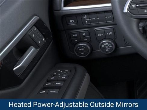 New 2026 Chevrolet Suburban High Country image 25