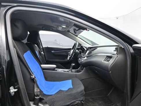 Used 2019 Chevrolet Impala LT image 30