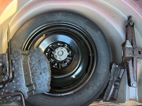 Used 2014 Toyota Corolla S image 33