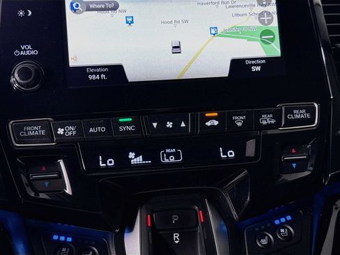 Used 2018 Honda Odyssey Elite image 16