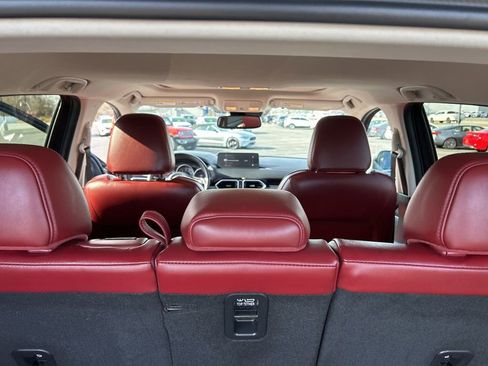 Used 2025 MAZDA CX-5 Carbon Edition image 15