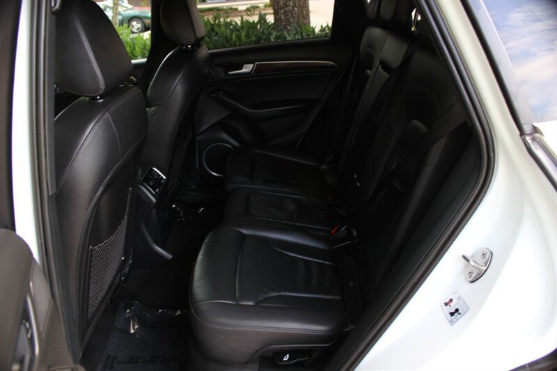 Used 2015 Audi Q5 2.0T Premium Plus w/ Technology Package AWD/4WD image 13