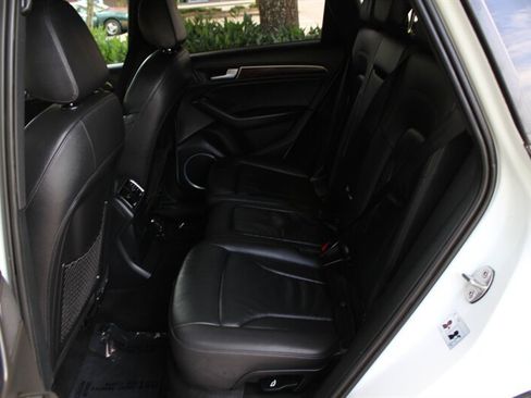 Used 2015 Audi Q5 2.0T Premium Plus w/ Technology Package AWD/4WD image 13