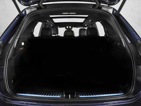 New 2026 Mercedes-Benz GLE 580 4MATIC image 6