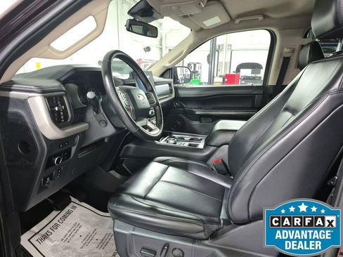 Used 2024 Ford Expedition XLT RWD image 14