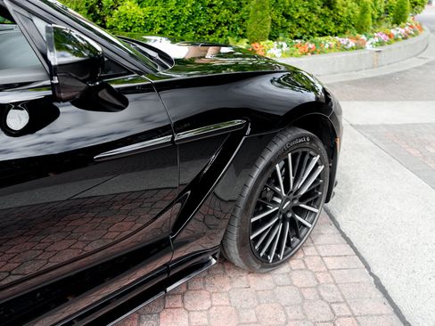 Used 2023 Aston Martin DBX 707 AWD/4WD image 4