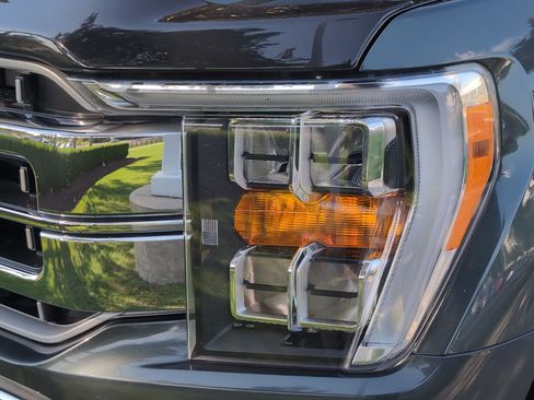 Used 2021 Ford F150 Lariat w/ Max Trailer Tow Package AWD/4WD image 6