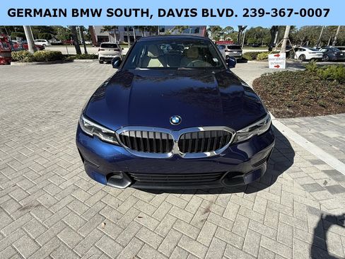 Used 2020 BMW 330i Sedan w/ Premium Package image 12