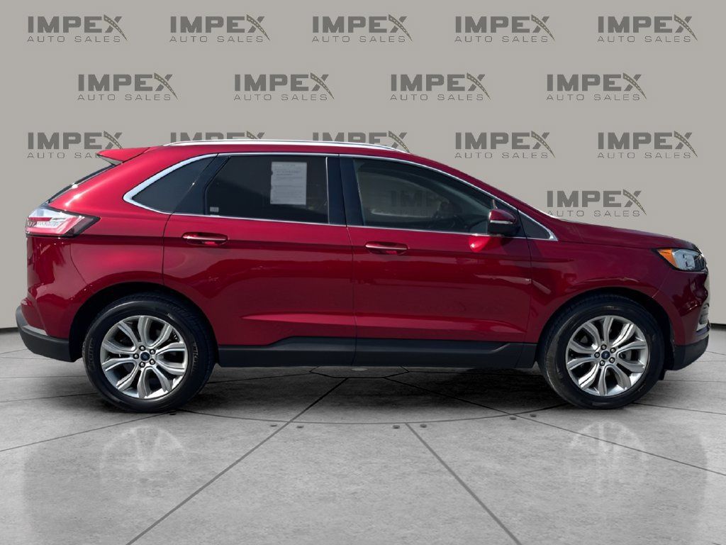 Used 2019 Ford Edge Titanium FWD image 6
