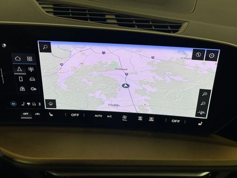 Certified 2025 Audi Q5 Premium image 29