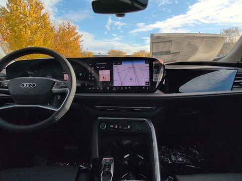 New 2025 Audi Q5 Premium Plus image 23