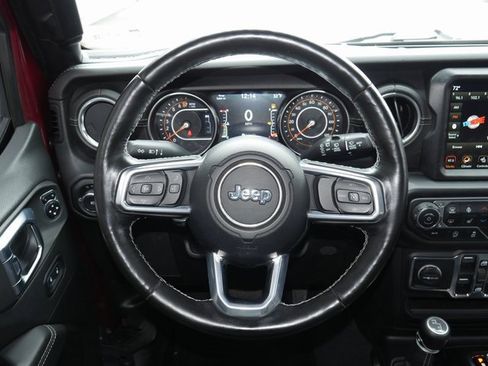 Used 2021 Jeep Wrangler Unlimited Sahara image 17