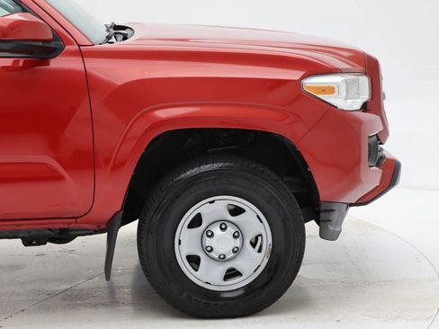 Used 2017 Toyota Tacoma SR w/ Tow Package image 4