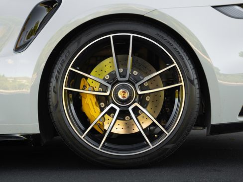 Used 2022 Porsche 911 Turbo S image 27