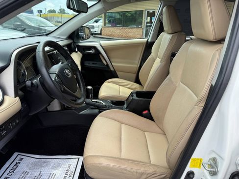 Used 2013 Toyota RAV4 Limited AWD/4WD image 14