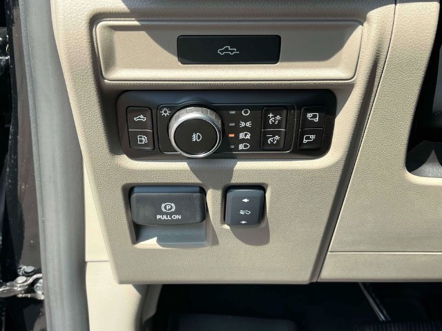 New 2026 Ford F150 Platinum w/ Equipment Group 703A Plus AWD/4WD image 23
