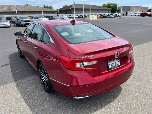 Used 2022 Honda Accord Touring image 7