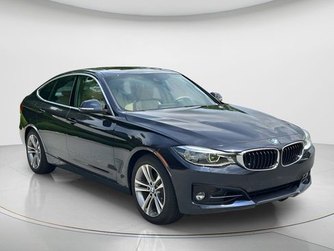 Used 2017 BMW 330i Gran Turismo xDrive AWD/4WD image 3