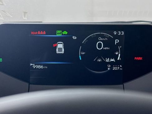 New 2026 Toyota Prius Plug-In Hybrid image 10