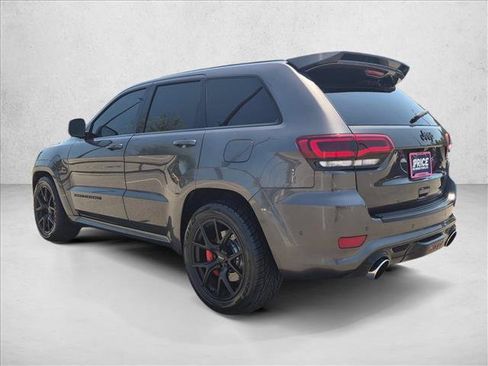 Used 2019 Jeep Grand Cherokee SRT w/ Trailer Tow Group IV AWD/4WD image 8