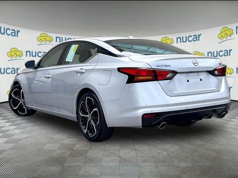 Used 2023 Nissan Altima 2.5 SR FWD image 4