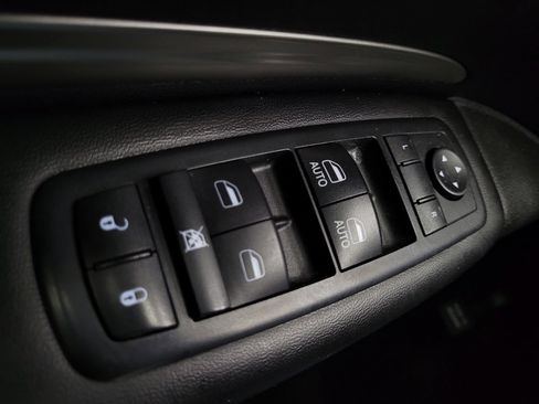 Used 2017 Dodge Durango SXT w/ Quick Order Package 23B AWD/4WD image 27