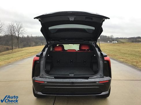 Used 2024 Chevrolet Blazer EV RS image 5