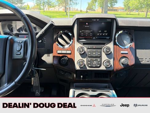 Used 2016 Ford F250 Lariat w/ Lariat Ultimate Package AWD/4WD image 22