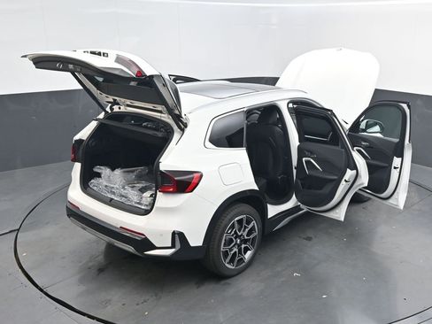 New 2026 BMW X1 xDrive28i w/ Convenience Package image 55