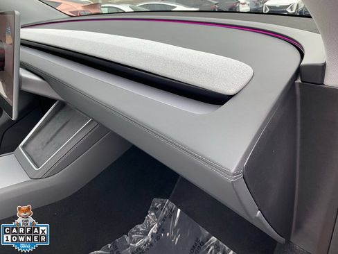 Used 2026 Tesla Model Y 2WD image 70