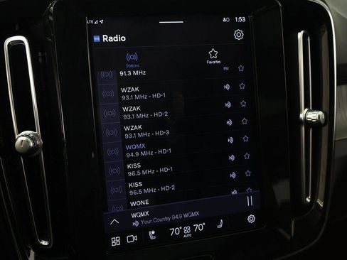 Used 2023 Volvo XC40 B5 Plus w/ Protection Package Premier image 49