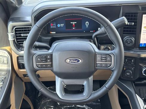 New 2025 Ford F350 Lariat w/ Lariat Ultimate Package image 8