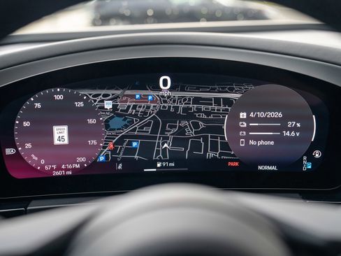 Certified 2025 Porsche Macan 4 Electric AWD/4WD image 15