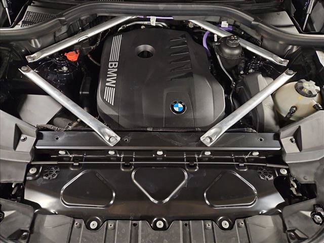 Used 2026 BMW X5 xDrive40i w/ M Sport Package AWD/4WD image 23