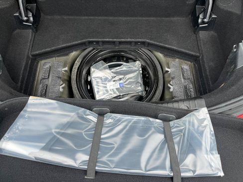 Used 2012 Mercedes-Benz SLK 350 image 46
