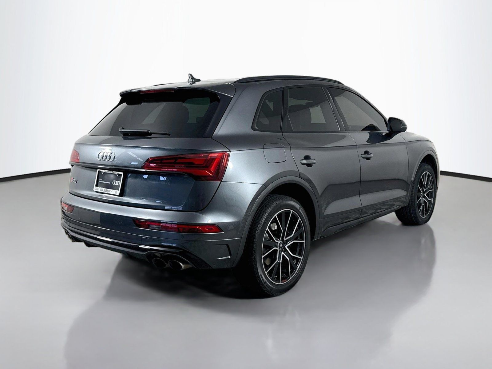 Certified 2023 Audi SQ5 Premium Plus w/ Premium Plus Package AWD/4WD image 9