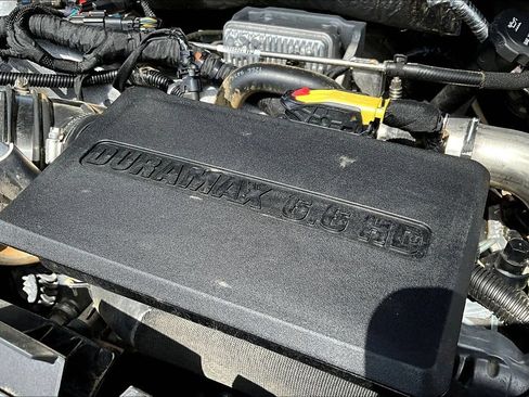 Used 2022 Chevrolet Silverado 2500 LT w/ Convenience Package AWD/4WD image 35