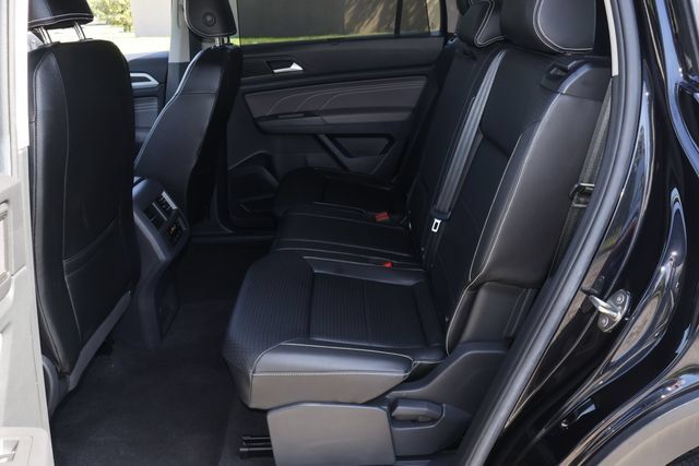 Used 2023 Volkswagen Atlas SE FWD image 14