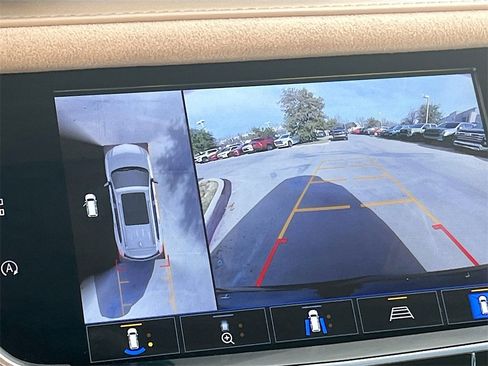 Used 2024 Cadillac XT6 Premium Luxury w/ Platinum Package image 14