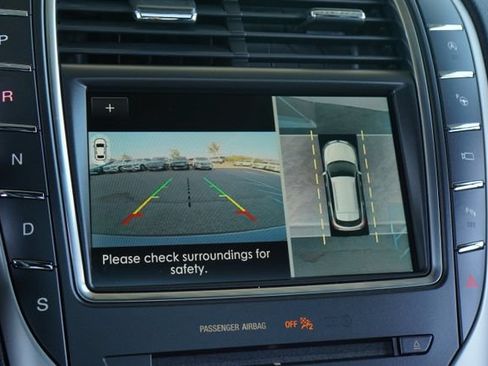 Used 2020 Lincoln Nautilus Reserve w/ Equipment Group 201A FWD image 23