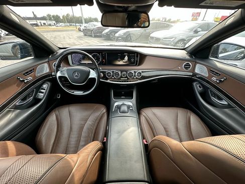 Used 2014 Mercedes-Benz S 550 Sedan image 11