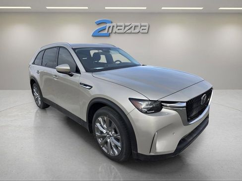 New 2026 MAZDA CX-90 Plug-In Hybrid w/ Preferred image 7